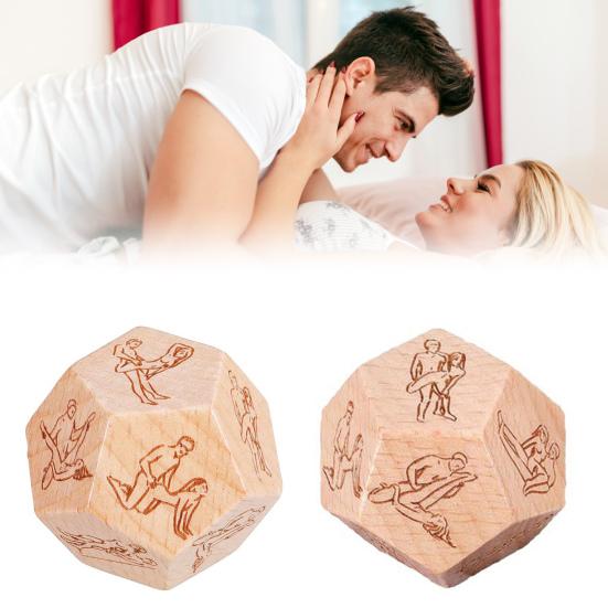 Date Night Dice Peppen Sie Ihr Liebesleben mit 18 aufregenden Yoga-Posen auf. Vielseitige Yoga-Requisiten aus Holz. Jubiläumsgeschenk