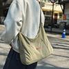 Large-capacity tote bag women's new trendy versatile shoulder messenger bag simple casual commuter bag