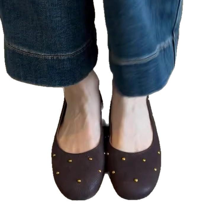 Sheepskin Version~ Fashionable and Simple Shallow Mouth Small Single Shoes, Rivets, Genuine Leather Flat-soled Women's Shoes, One Pedal, Do