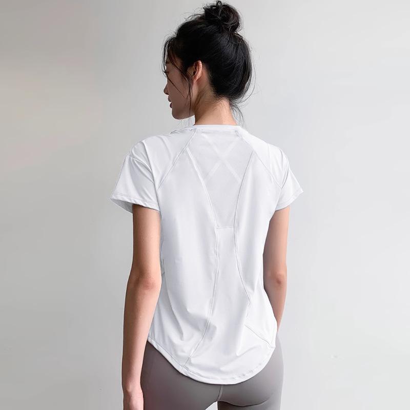Atmungsaktives Schnelltrocknendes 3D-Schnitt-Mesh-Yoga-T-Shirt - Kurzarm