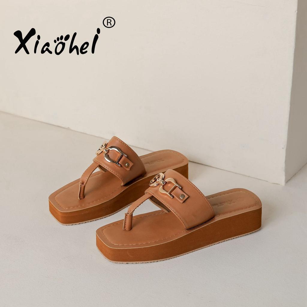 Slippers women's summer wear new fashionable breathable flip-flops slope heel square head pinch sandals slippers