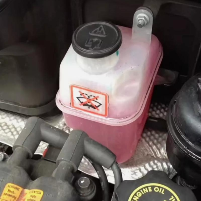 Pro BMW MINI R50 R52 R53 Cooper One Kryt expanzní nádržky chladicí kapaliny chladiče motoru Náhradní díl 17107515485