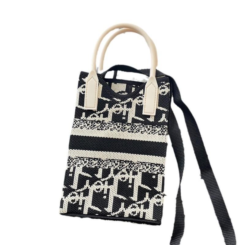 Small Crossbody Purse for Women Cellphone Mini Purse Women's Purse With Shoulder Strap Knitted Crossbody Purse Bag Crochet Handbag Purse Knit Satchel