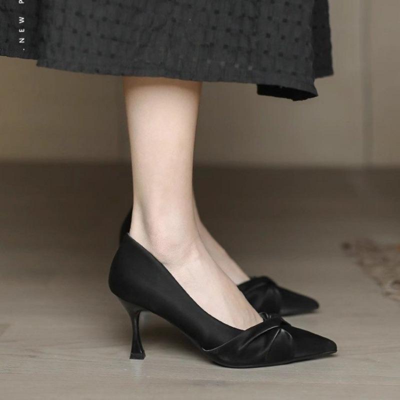 Pointed Single Shoes New Niche Temperament Professional Single Shoes Simple Shallow Commuting High Heels Women