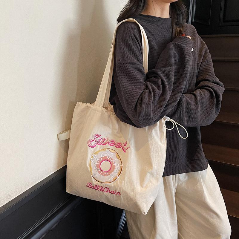 Süße Dame Schultertasche mit großem Fassungsvermögen leichte Reise Nylon-Tasche Umweltschutztasche vielseitige Donut-Tragetasche