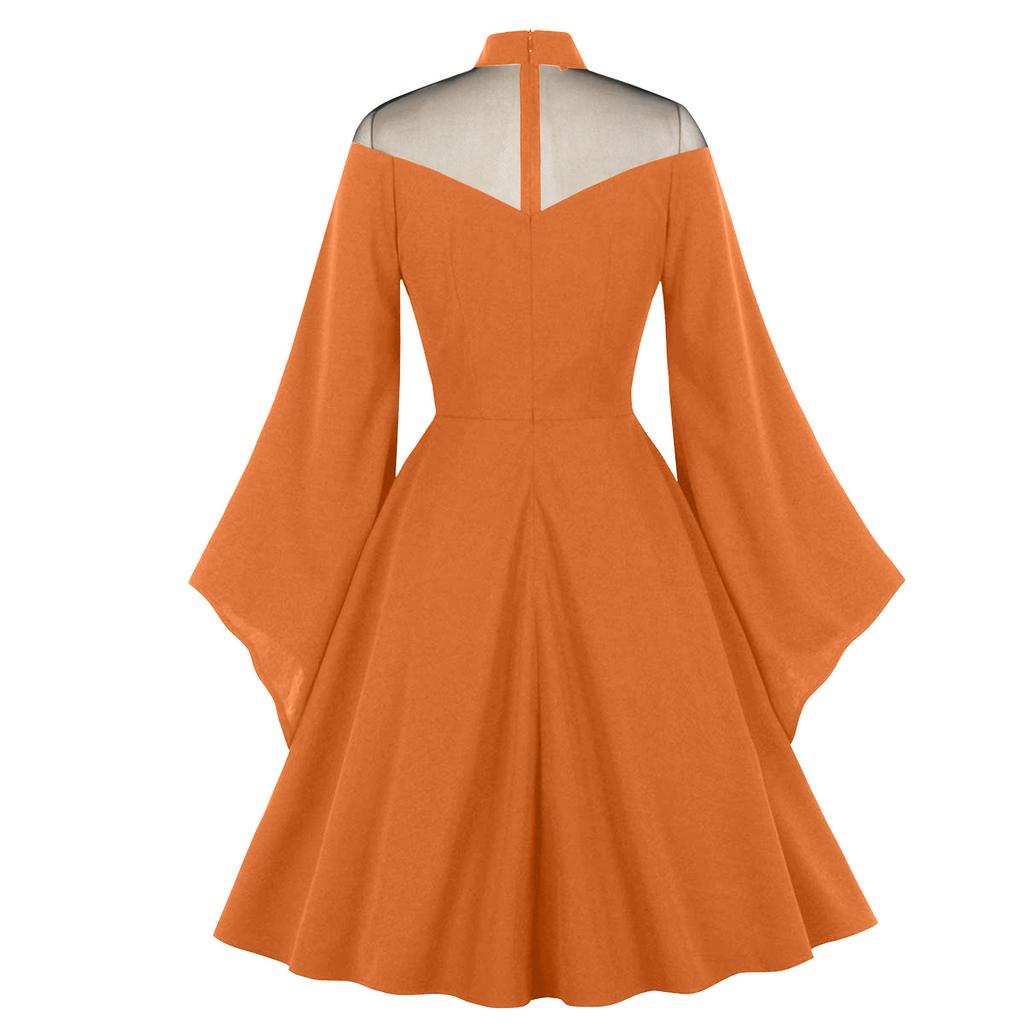 Modisches Damenkleid mit großem Stehkragen und langen Ärmeln in Volltonfarbe