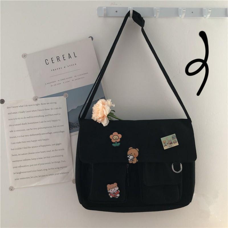 Japanese Harajuku Cute Retro Girl Shoulder Bag Chic Badge Canvas Crossbody School Bags Student Solid Color Messenger Bag Satchel