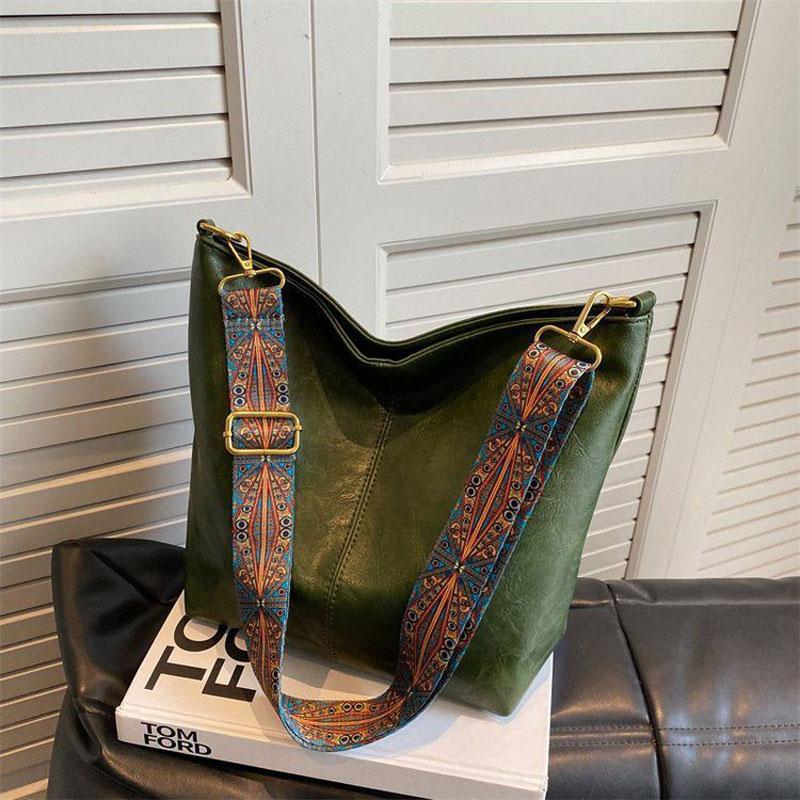New fashionable women's handbag, ladies' hand-held shoulder bag, large capacity crossbody bag, geometric wide shoulder strap