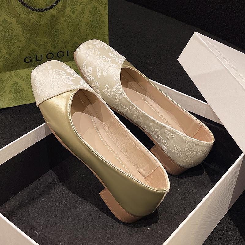 Damenschuhe 2024 Heißer Verkauf Flache Damen-High Heels Mode Farbabstimmung Tägliche Pumps Damen Neue Eckige Zehenpartie Heels Damenzapatos