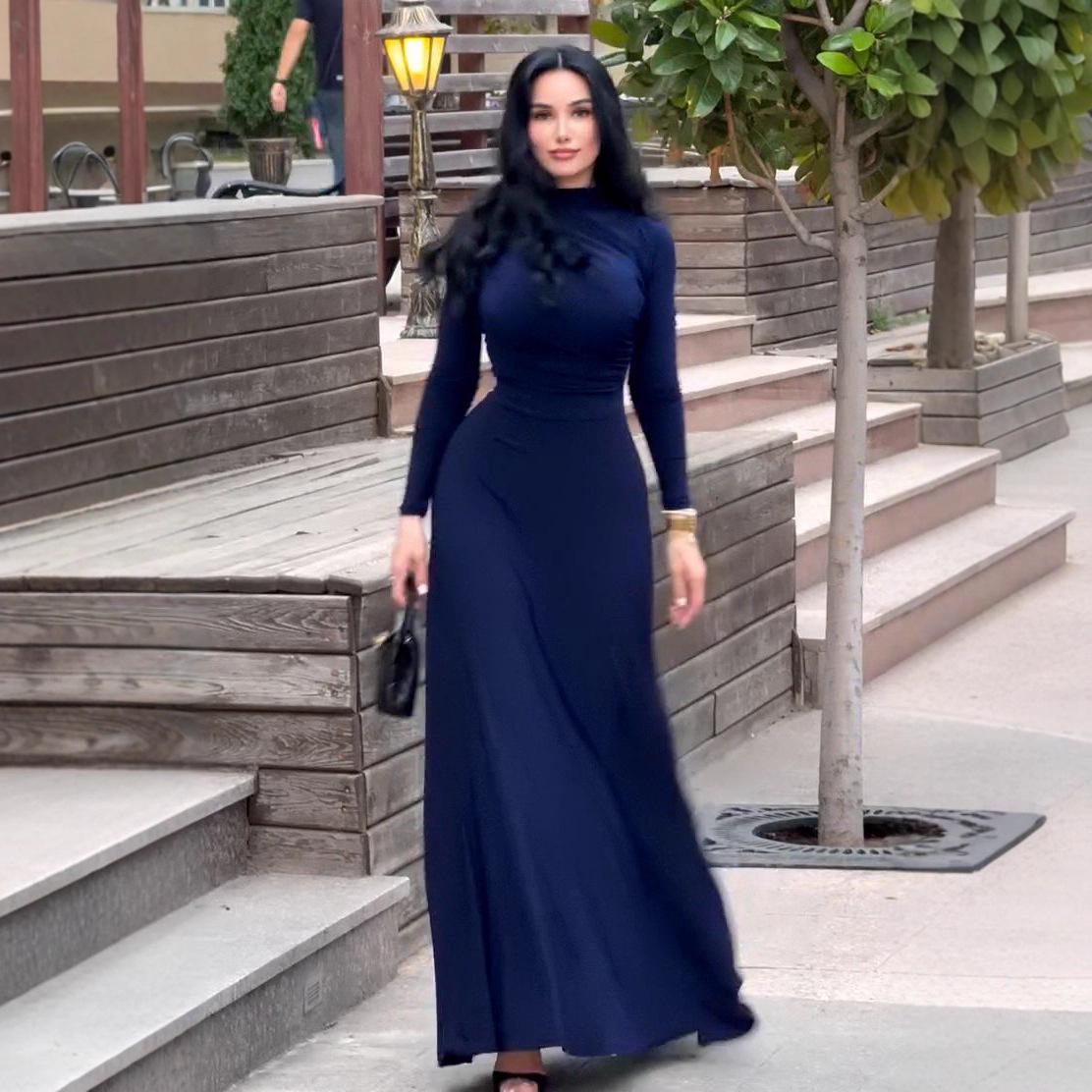 

Элегантное осеннее платье 2025 года в европейском и американском стиле для женщин, с длинным рукавом, круглым вырезом и облегающим талию силуэтом Small темно-синий