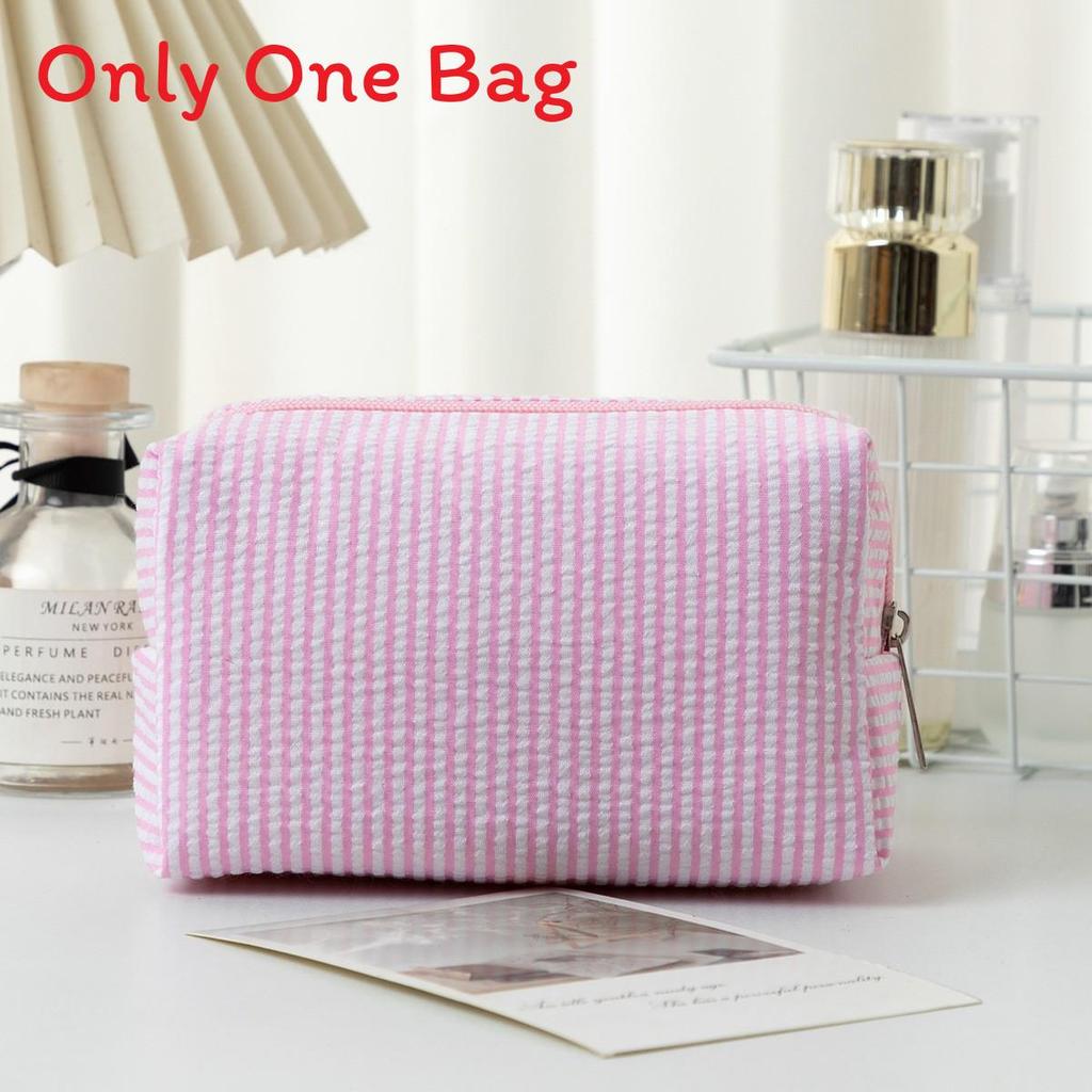 Polyester Striped Travel Toiletry Bag With Breathable Design For Men And Women
