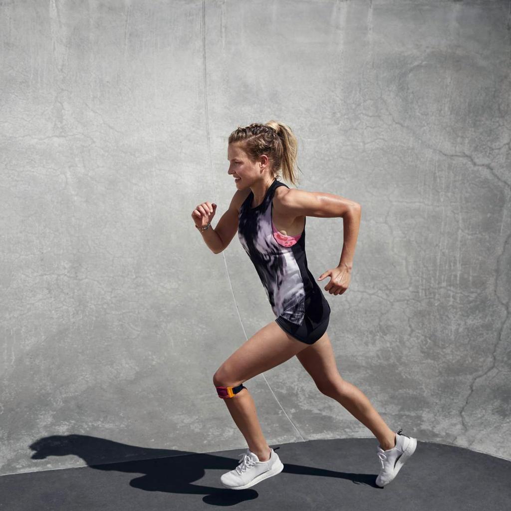 BAUERFEIND Sports Knee Made in General Medical Four Silicone Straps for Pinpoint Action on the Patellar Tendon Strap, Germany, Device, (Rivera, L)