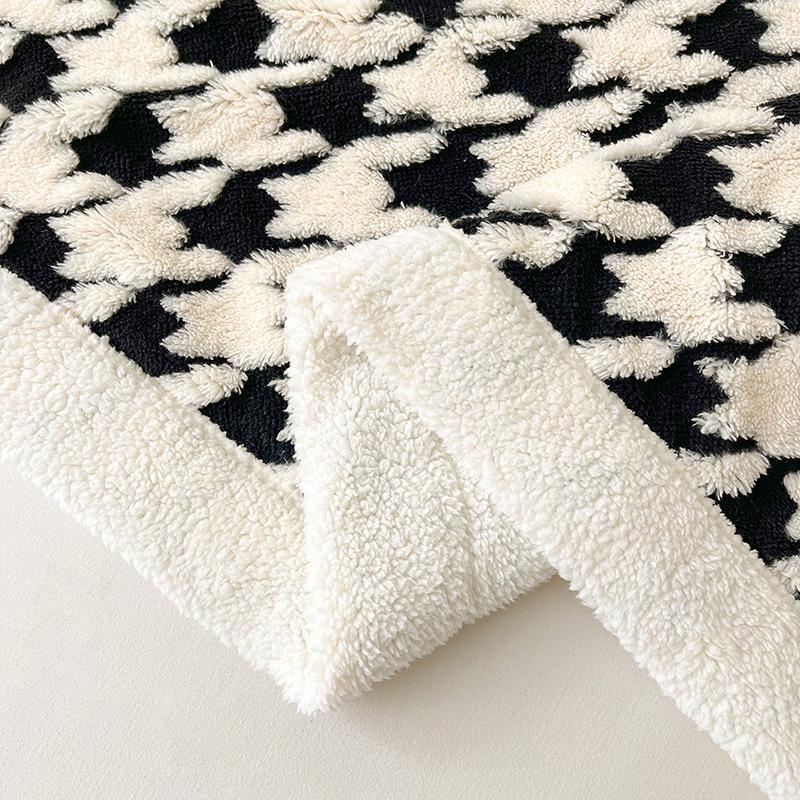 Thousand Bird Patterned Knitted Blanket