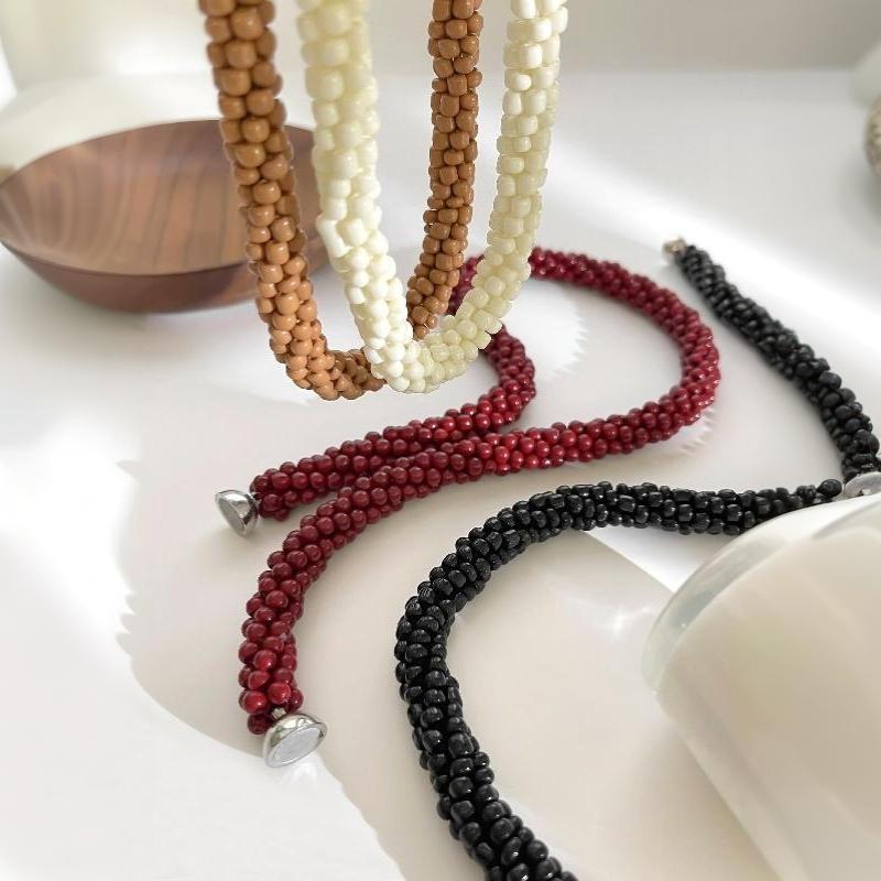 Fashionable Exaggerated Retro Beads Women'S Necklace Bohemian Creative Design Production Banquet Wedding Party Jewelry