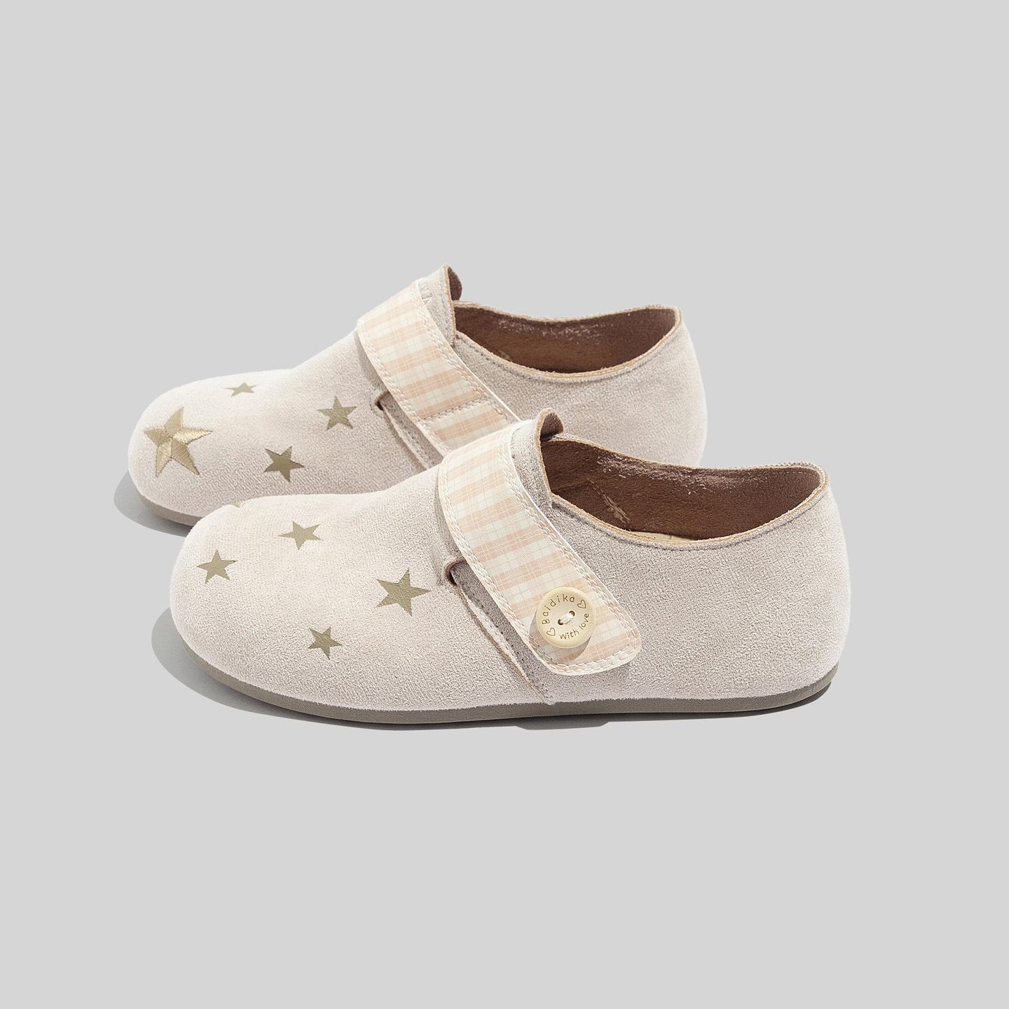 22 winter velvet thickened cotton shoes new ins high value comfortable and cute snow boots 35