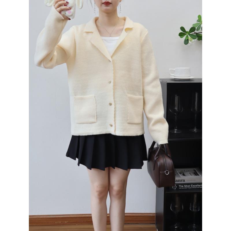 Autumn and winter new suit collar design sense knitted cardigan temperament loose long-sleeved sweater jacket women
