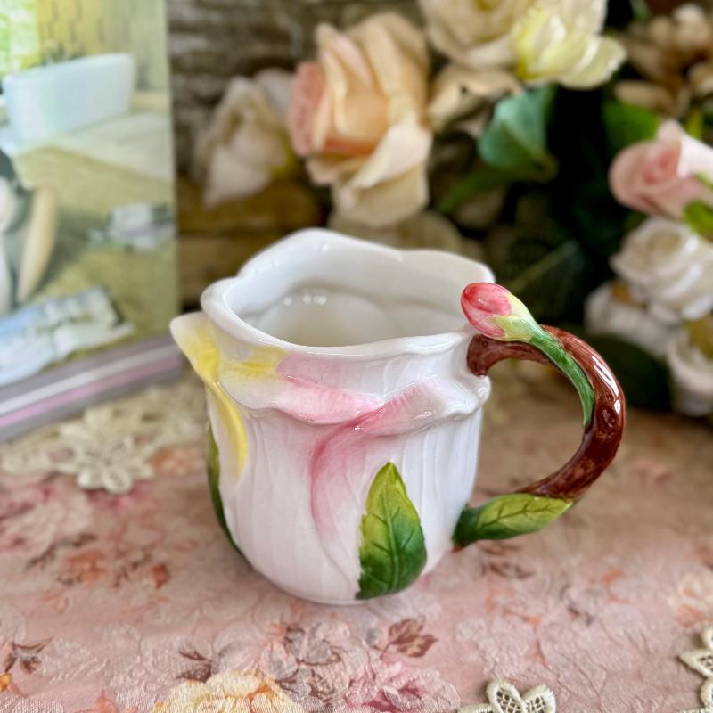 485ml Rose Ceramic Mug Hand Drawn Rose Ceramic Coffee Cup European Style Countryside Flower Tea Cup Milk Cup New Home Gifts 485ML