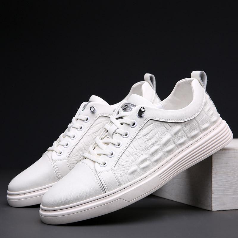 Mode Frühling Hohe Qualität Outdoor Schuhe Weiß Herren Leder Freizeitschuhe Einfache Rein Schwarze Sneaker Atmungsaktive Sneaker Luxusschuhe