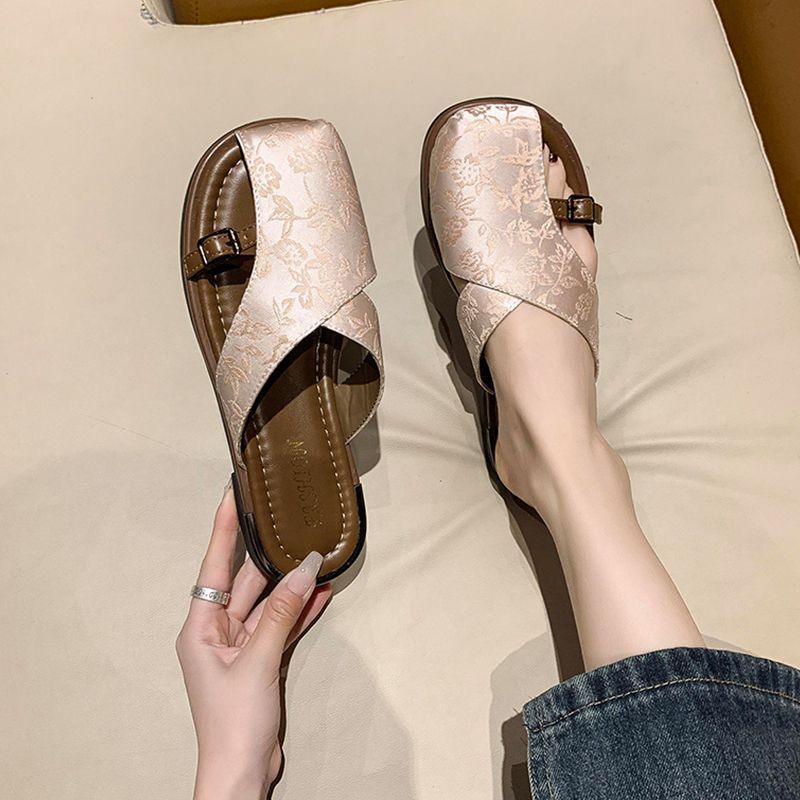 Baotou half slippers female Internet celebrity fashion 2024 summer new comfortable flat Chinese design outside wear cool slippers