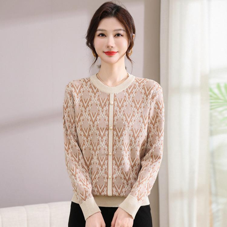 Elderly Clothes Sweater Autumn New Style Mother Clothes Spring and Autumn Clothes Women Knitted Top Middle-aged Clothes Round Neck Pullover