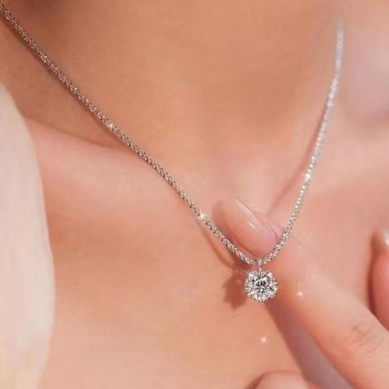 Hegaze 1pc Luxury Shimmering Necklace