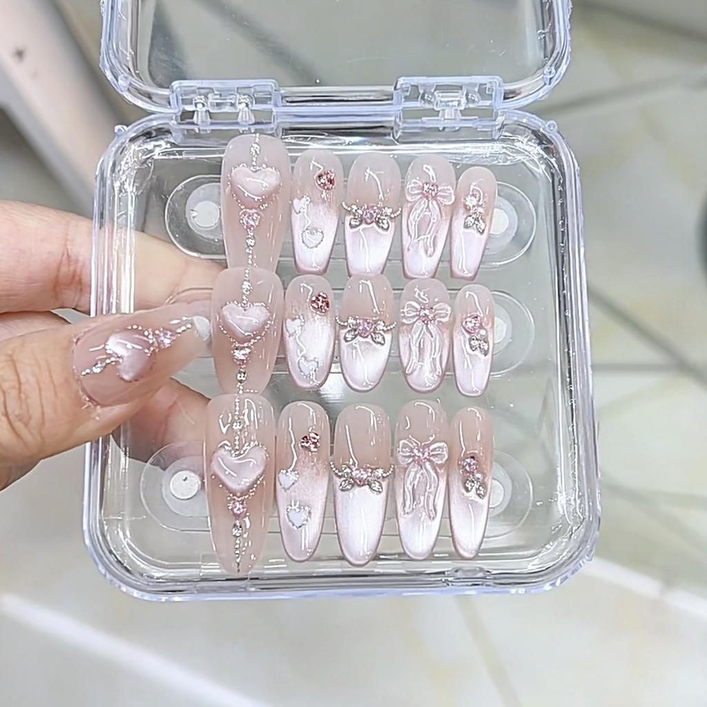 Hand-woven Armor Sweet Critical Strike Three-dimensional Hand-painted Butterfly Love Cat Eye Pure Desire Nail Art Patch