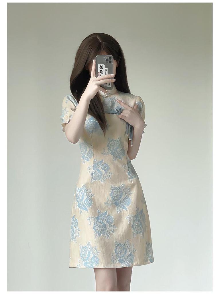 2025 Sommer Midilanges Spitzen-Cheongsam-Kleid: High-End Rock im chinesischen Stil für Damen