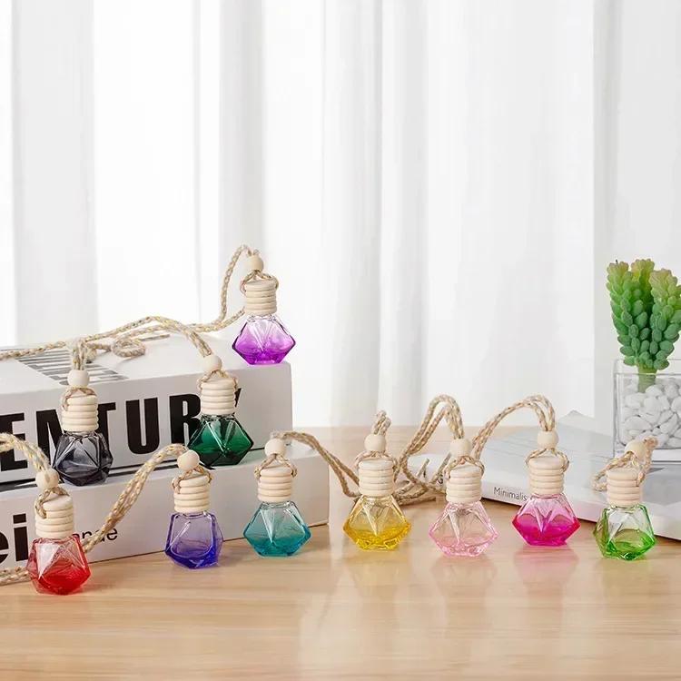 New 1PC Car Perfume Pendant Air Freshener Hanging Pendant Creative Spray Color Personality Decoration Aromatherapy Empty Bottle