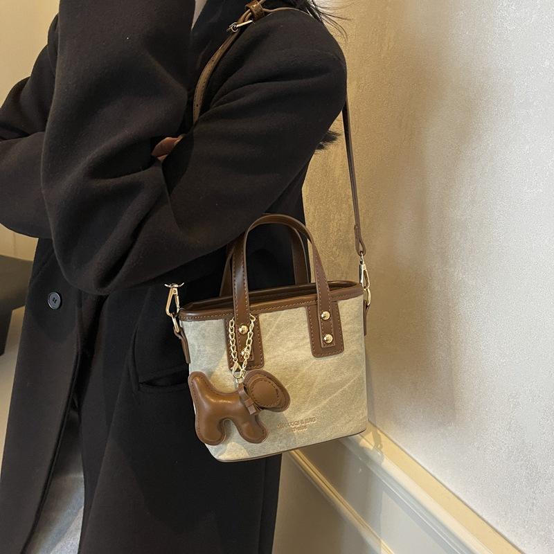 Small Bag Women's New Shoulder Messenger Bag Portable Bucket Bag