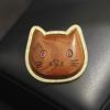 New Product Cute Versatile Wood Material Kitten Brooch Simple Cartoon Animal Cat Head Pin Coat Accessories Women