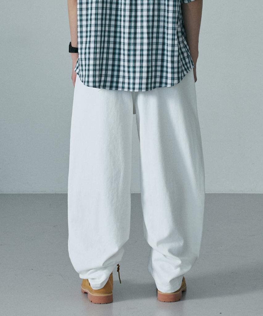 LXT Essential Cotton Wide Curved Chino Pants [White]