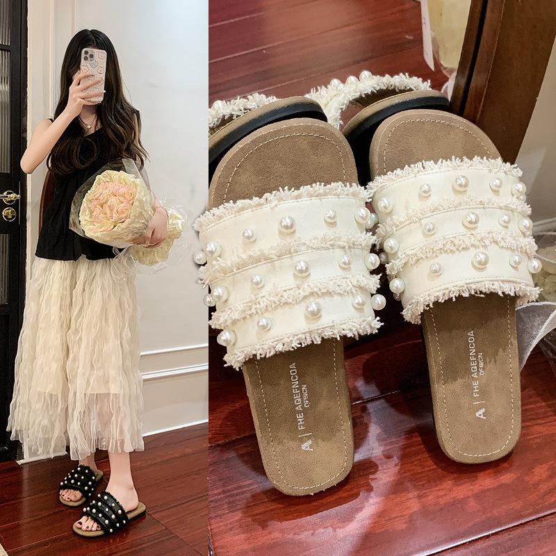 

French fairy style pearl cool slippers female outer wear spring and summer new flat lazy one pedal beach sandals 40 білий