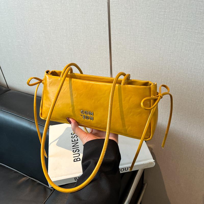 Premium Bag Women's New Fashionable Versatile Shoulder Underarm Bag Commuter Baguette Bag