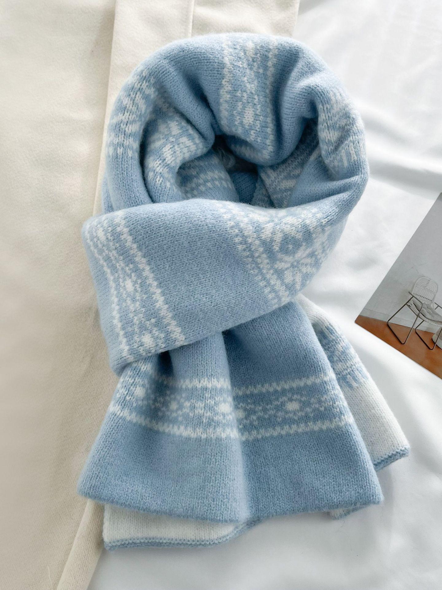 Двусторонний черный зимний снуд в стиле Fair Isle - Уютный и стильный вязаный рождественский шарф