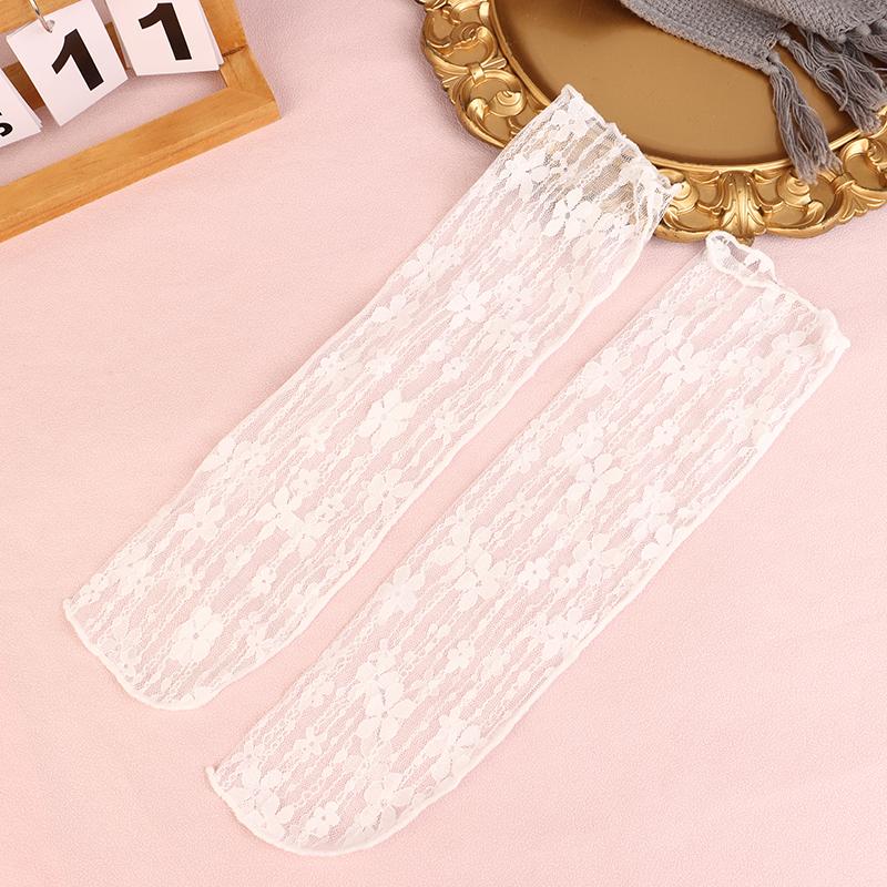 

Lolita Sweet White Pile Socks Women Mesh Fishnet Thin Nylon Silk Retro Flower Lace Socks Ladies Hollow Transparent Crew Socks