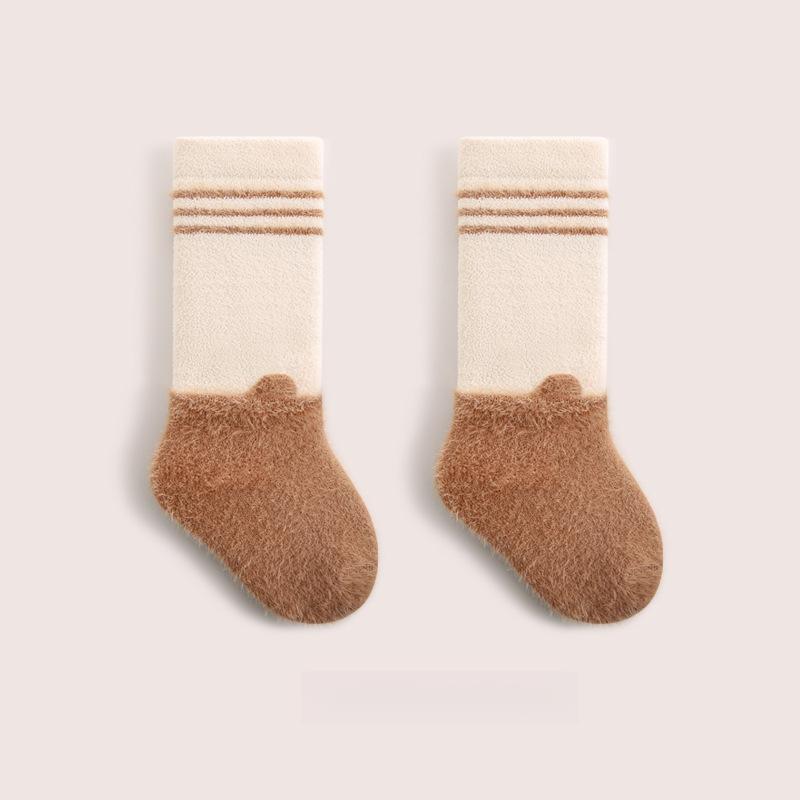 Children's Socks Autumn Winter New Thickened Warm Coral Fleece Boys Girls Socks Seamless Newborn Socks Class A