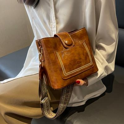 Vintage Style Shoulder Crossbody Bags for Women Pure Color Big Capacity Bucket Bag Luxury Designer Purses and Handbag