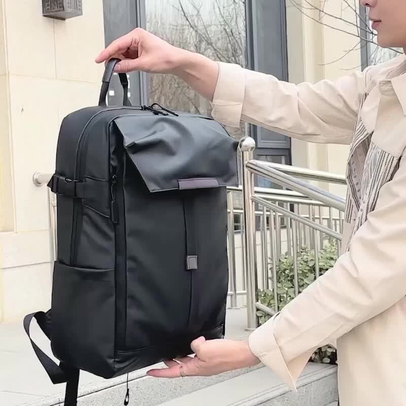 Large Solid Color Oxford Business Backpack - Spacious Commuter Bag with Waterproof Laptop Compartment