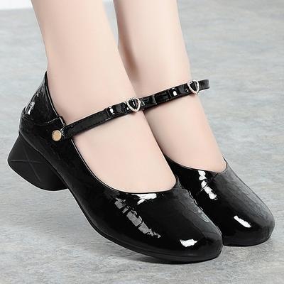 Scarpe con tacco – Scarpe con tacco