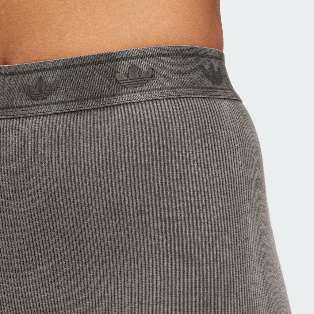 adidas Originals Ribbed Logo Shorts JC7554