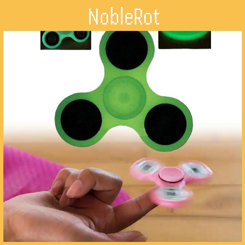 Green Spinner Triangle Children Glowing Decompression Toy Gift Durable