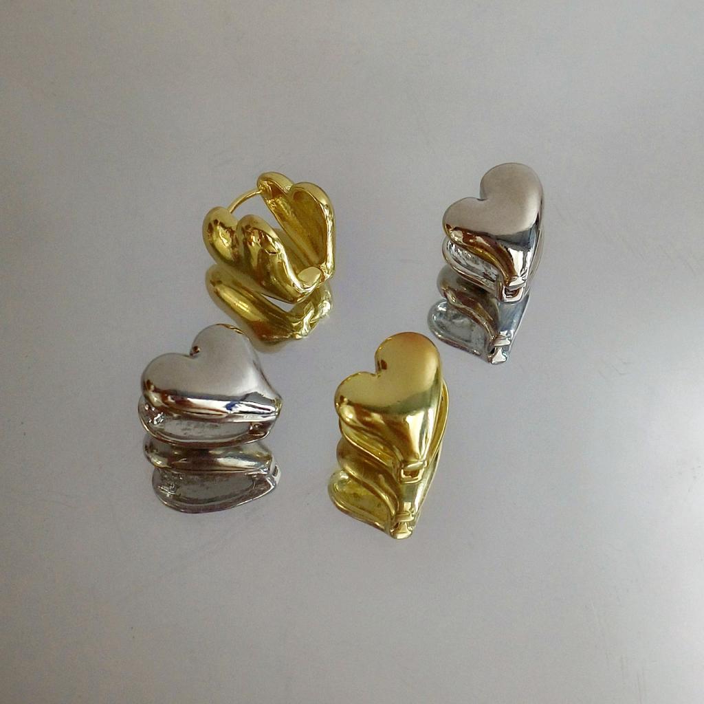 New 2025 Popular Earrings Earrings Advanced Design Love Gold Ear Buckle Earrings