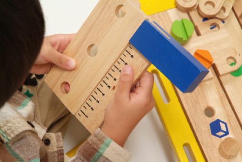 Edute Toy Carpenter Table I'm IM-22087