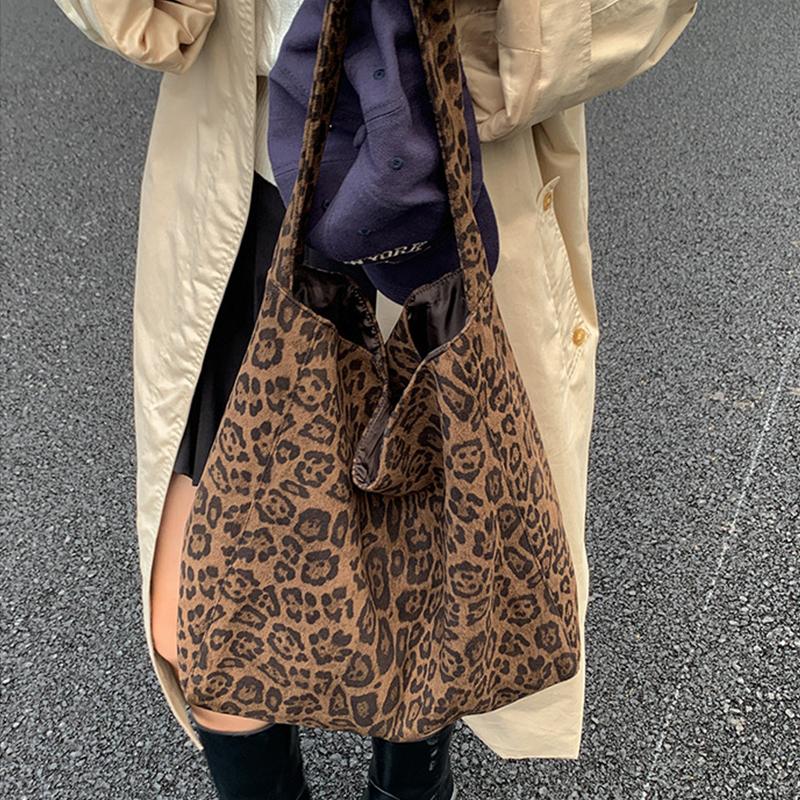 Retro Leopard Print Bucket Bags for Women Fashion College Style Suede Large Capacity Tote Bag