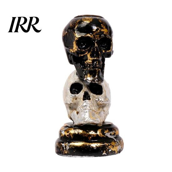 Festive Candle Decor Stacked Skull Holder, Halloween Pillar Stand, Retro Decorative Centerpiece Spooky Tealight Holder for Gothic Home Indoor