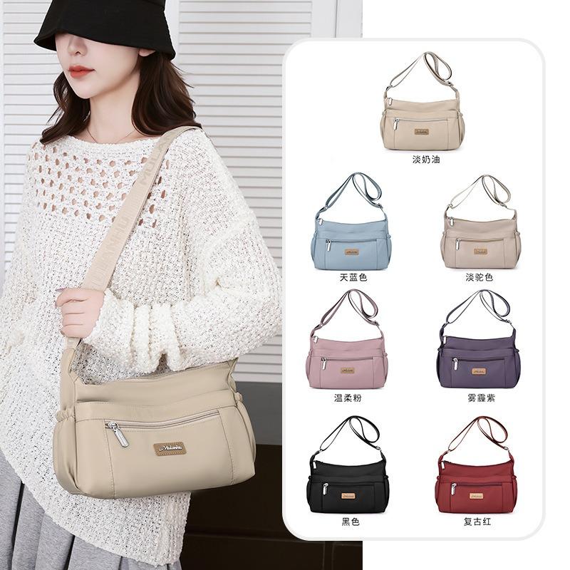 Autumn New Large-capacity High-value Commuter Bag Practical Multi-layer Shoulder Crossbody Dumpling Bag