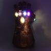 Guantelete del Infinito de Vengadores 3 Infinity War de Calidad Premium Luz LED Guantes de Thanos Accesorio de Cosplay Para Entusiastas