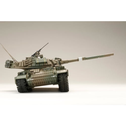 Hobby Japan 1/35 HJ Model Kit Series No. 6 [Battle Over Hokkaido Ver.] Type 74 Tank Modified Reactive Armor Plastic Model HJMM006