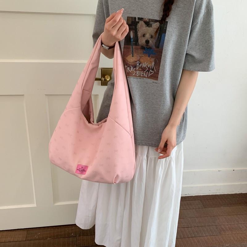 Fashion Solid Color Soft Creative Design Nylon Shoulder Bags 2026 High Quality Sweet Versatile Simplicity Handbags for Women