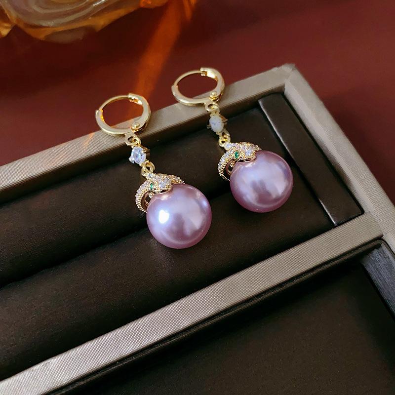 Light luxury zircon round artificial pearl ear buckle French retro fashion temperament earrings high-end exquisite earrings women